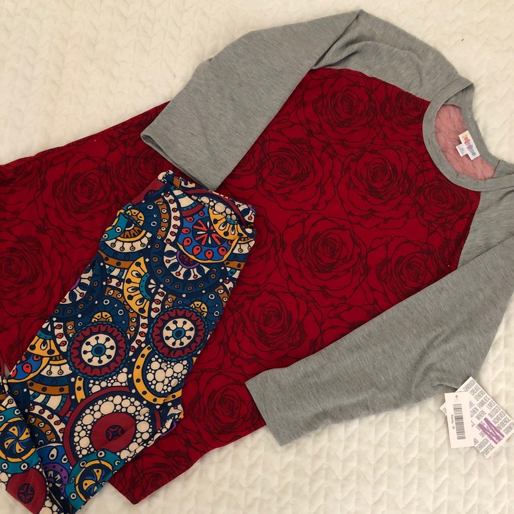 Lularoe Randy top and is leggings